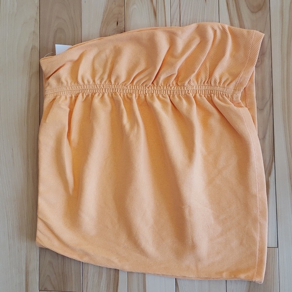 ZARA Ruched ribbed mini skirt - Picture 3 of 7